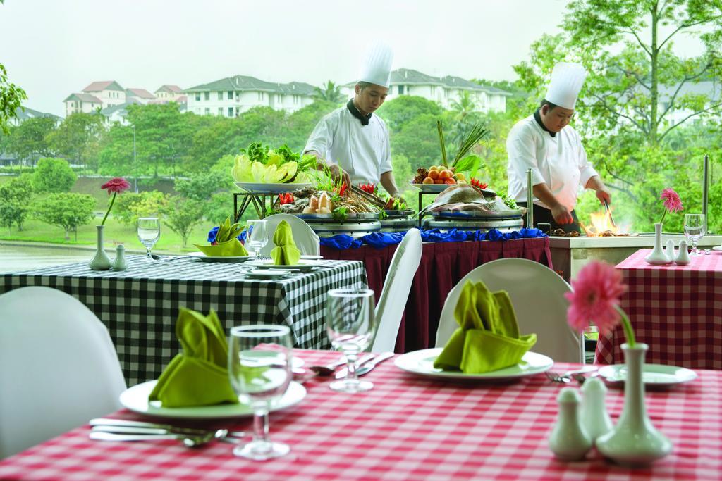 Rhr Hotel At Uniten Kajang Kültér fotó